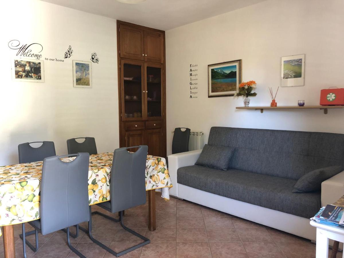 Appartamento In Villa Andreina Orosei Extérieur photo