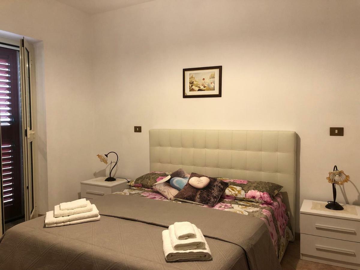 Appartamento In Villa Andreina Orosei Extérieur photo