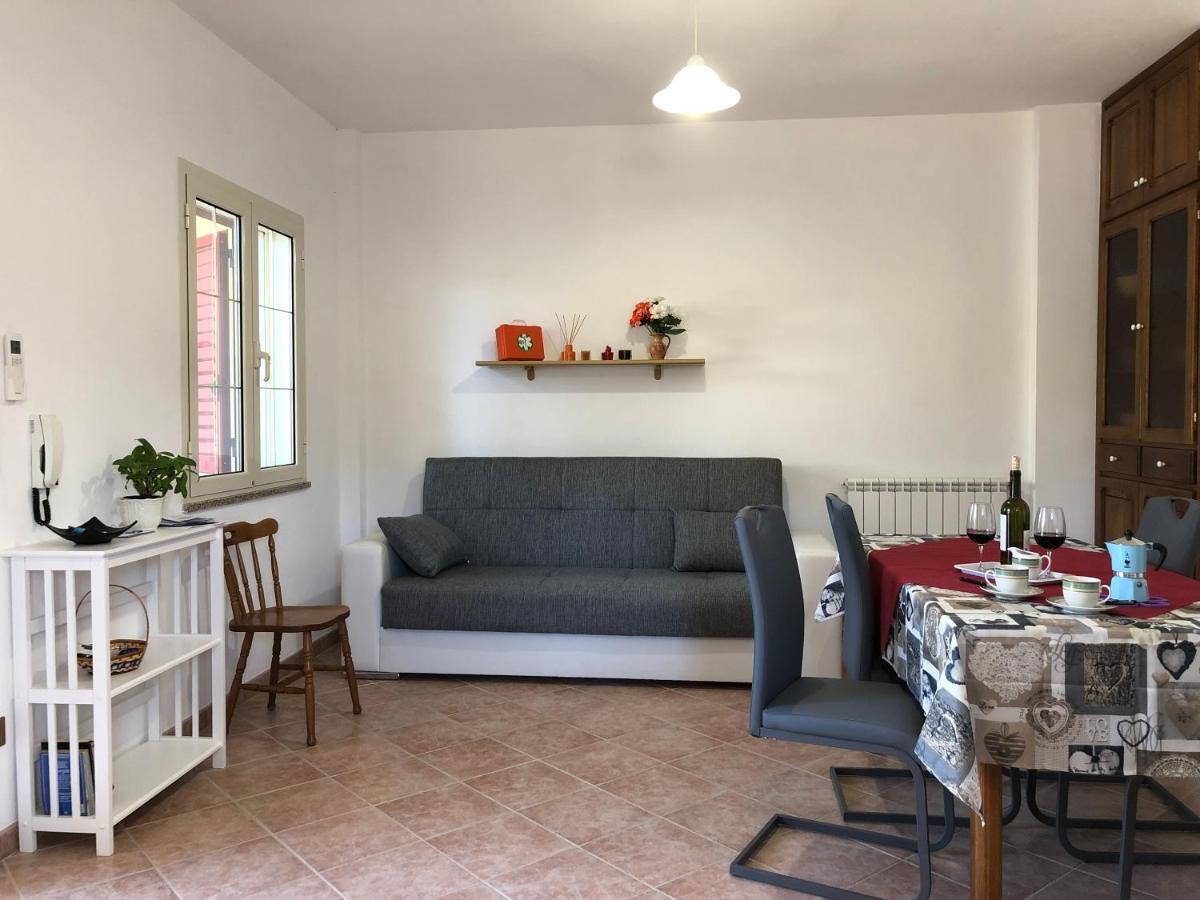 Appartamento In Villa Andreina Orosei Extérieur photo