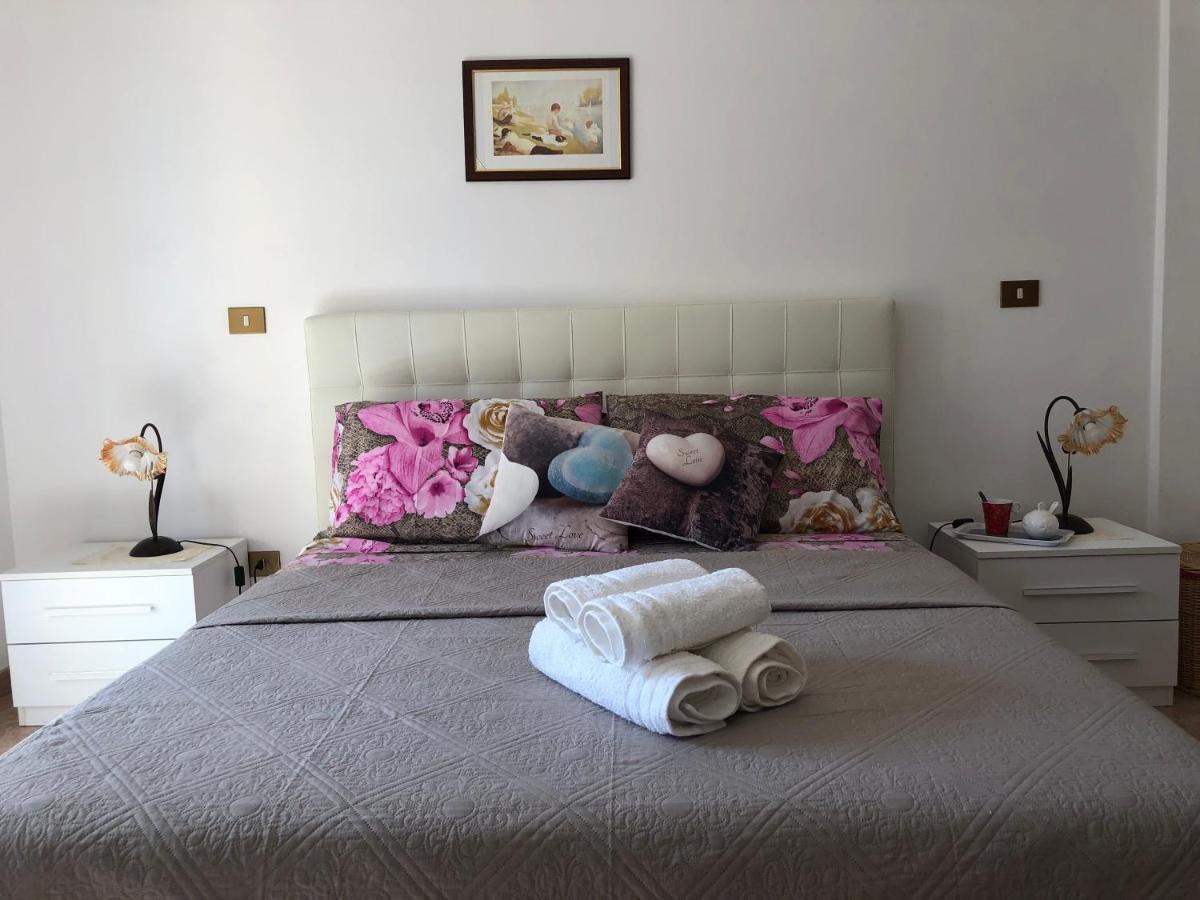 Appartamento In Villa Andreina Orosei Extérieur photo